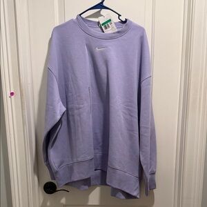 Nike Women's Lavender Sweatshirt